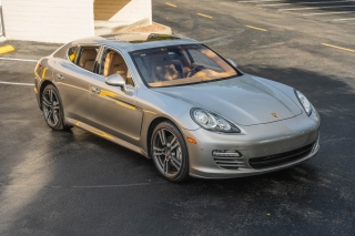 2011 Porsche Panamera 4S