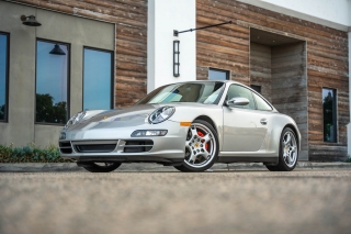 18k-Mile 2007 Porsche 911 Carrera 4S Coupe 6-Speed