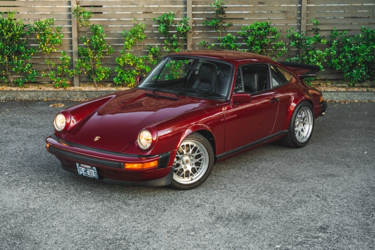 1975 Porsche 911