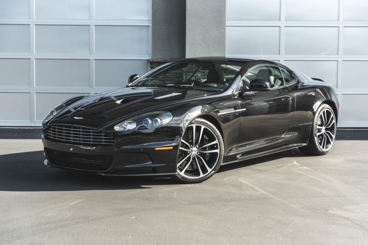 2012 Aston Martin DBS Carbon Black Edition 